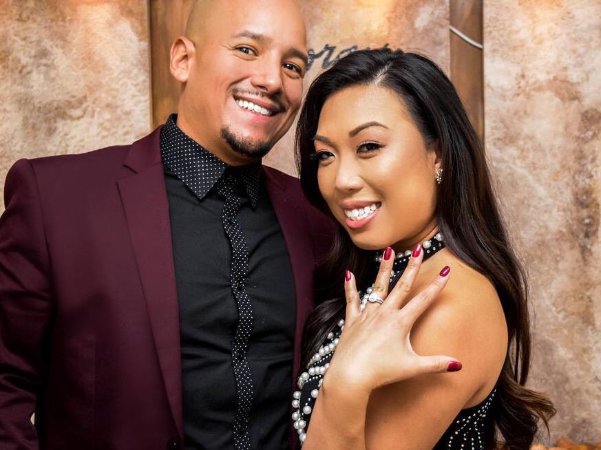 The Wedding Website of Linda Meunsaveng and Mike Bonilla