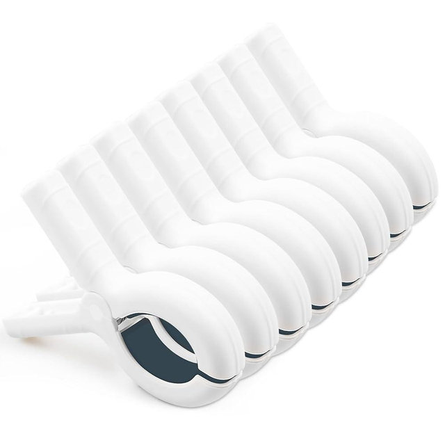 8 Pcs Beach Towel Clips for Beach Chairs, Towel Holder for Beach Chair Pool Chair on Cruise, Jumbo Size Heavy Duty Clothes Pins, Beach Chair Clips to Keep Your Towel from Blowing Away (White)
