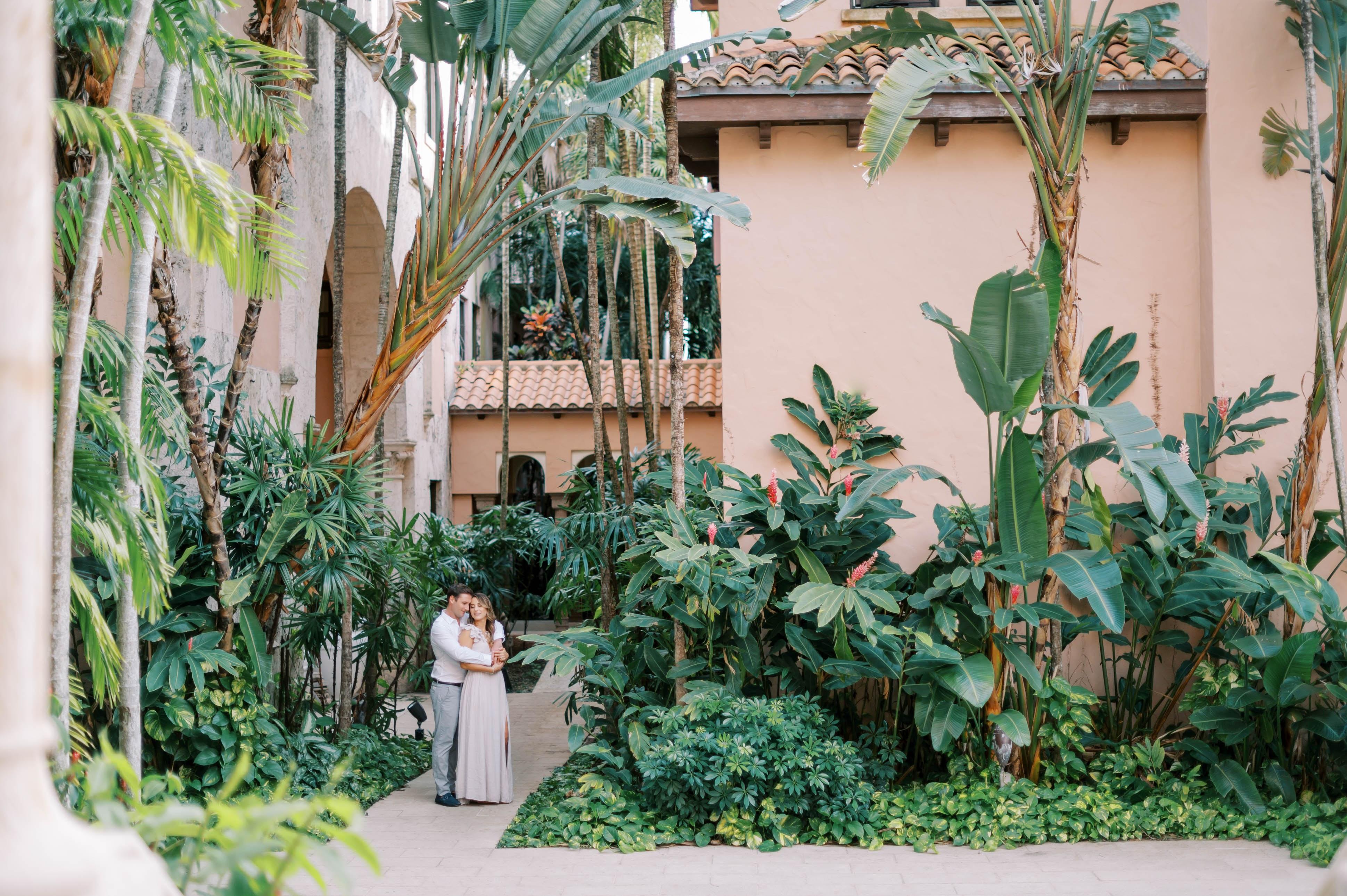 The Wedding Website of Alexa LaPato and Robbie Burie