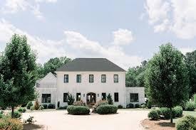 The Wedding Website of Emma Stradling and Addison Roe