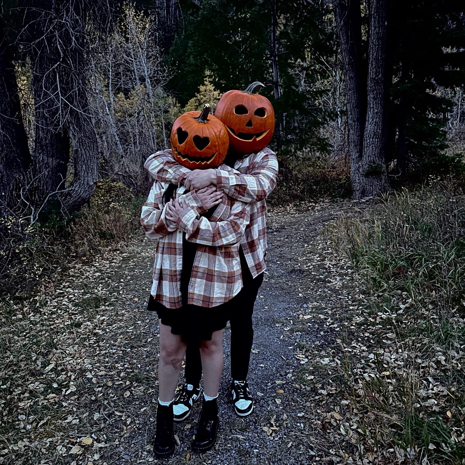 first spooky photoshoot🎃