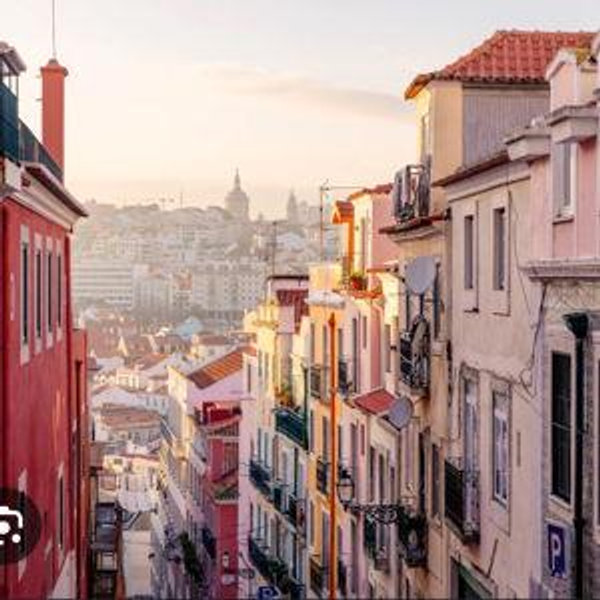 Walking Tour in Lisbon