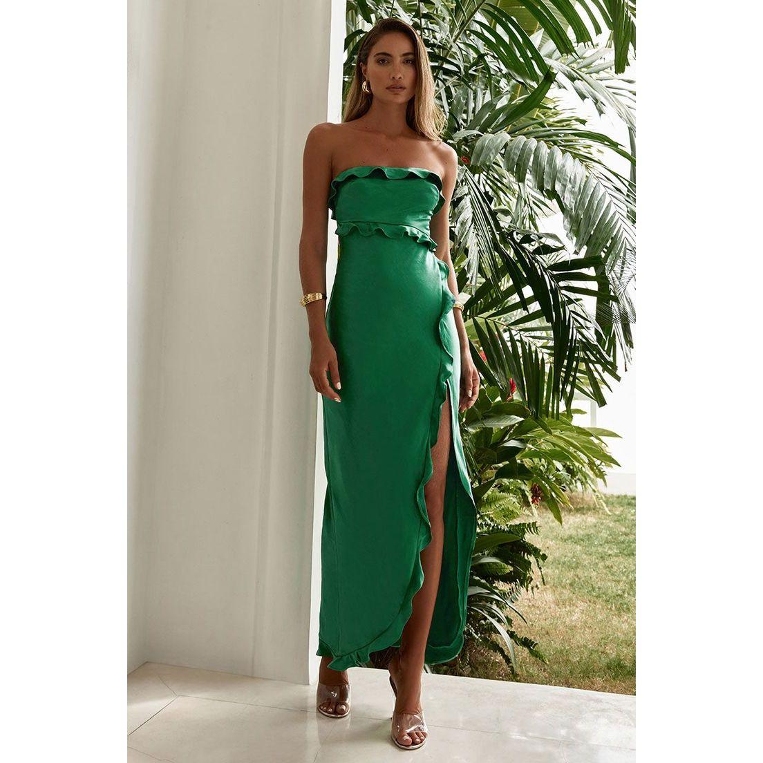 Women's wedding guest attire example
