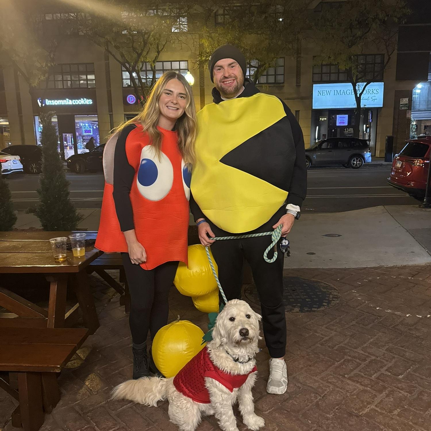 First Halloween in Chicago was spent at our favorite local pub.