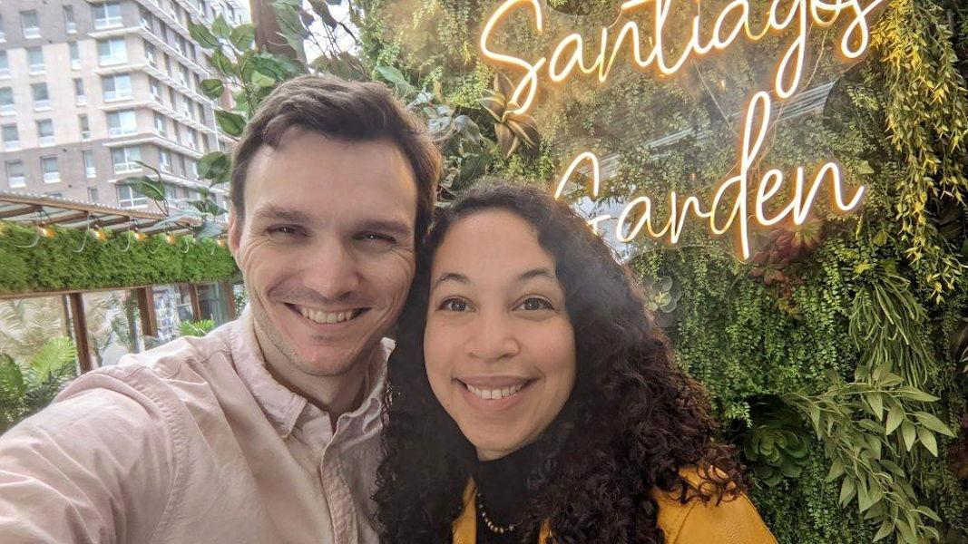 The Wedding Website of Leslie Bull and Cory Combs
