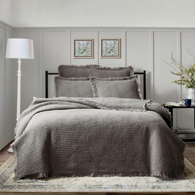 Bee & Willow™ Home Raw Edge 3-Piece Full/Queen Quilt Set in Grey