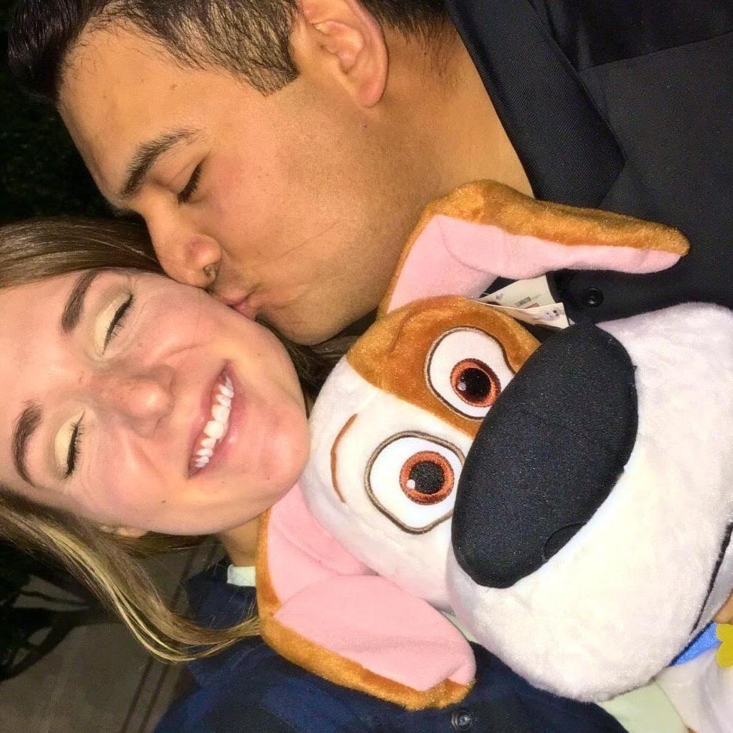 We will always and forever be in love with a good ole' fashioned Tri-State fair date!