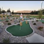 Mini Mountain Mini Golf