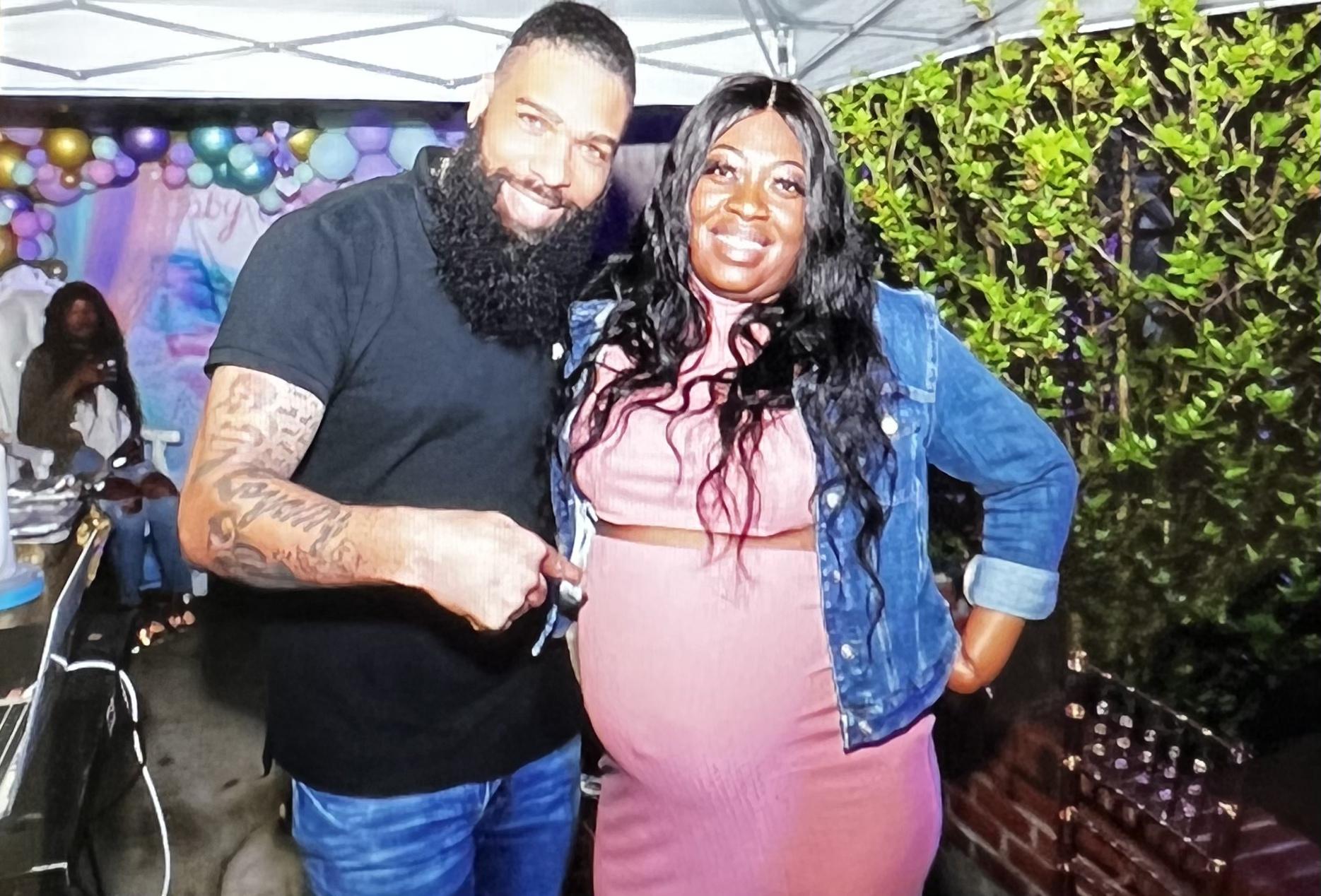 Dj blu mommy & Mia