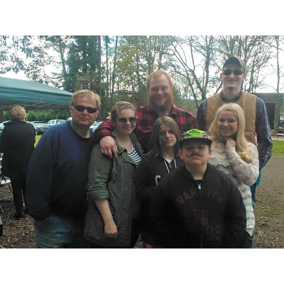 Watters Family at the Daffodil Festival - 2015