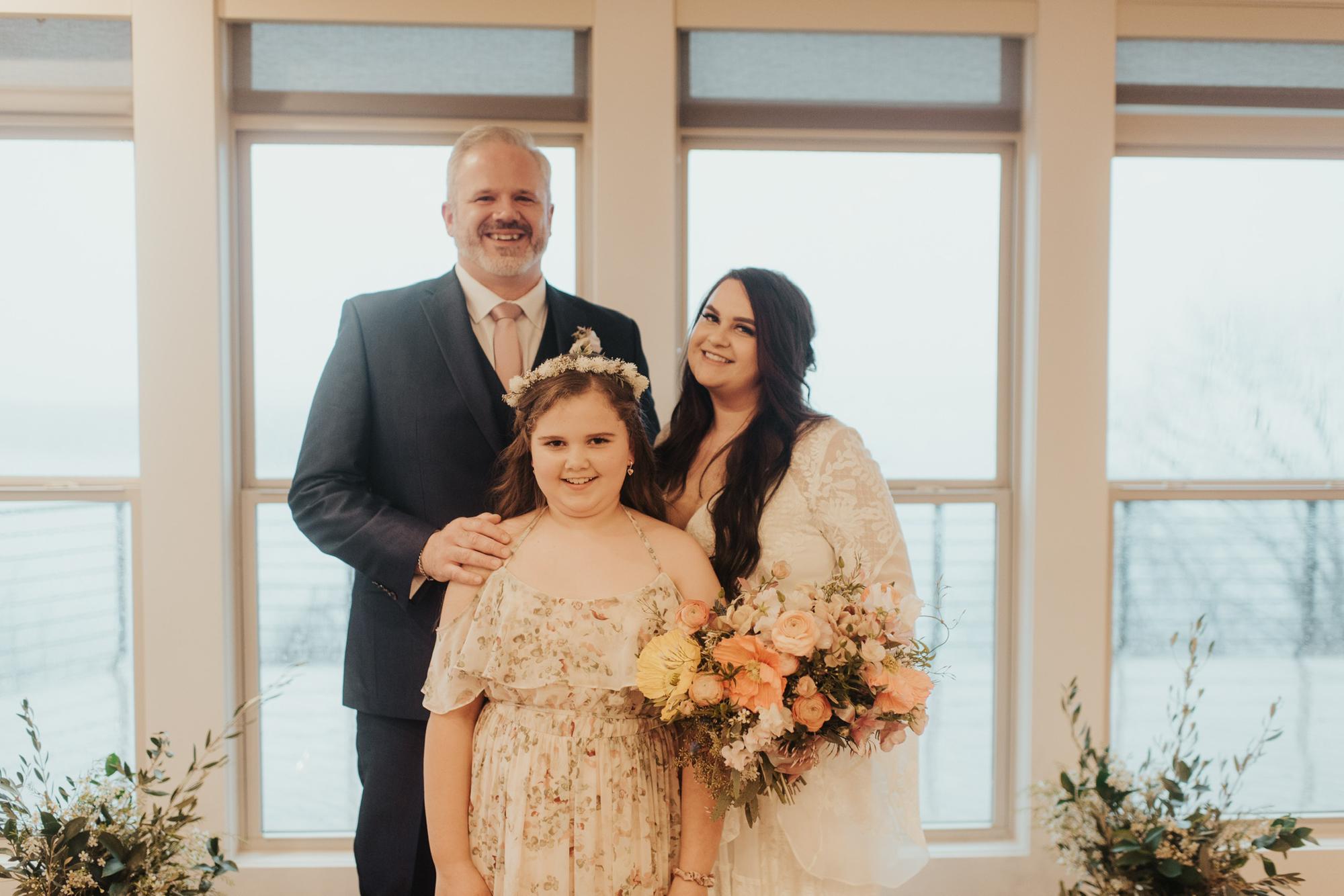 The bride’s niece and Jr. MoH: Tylee