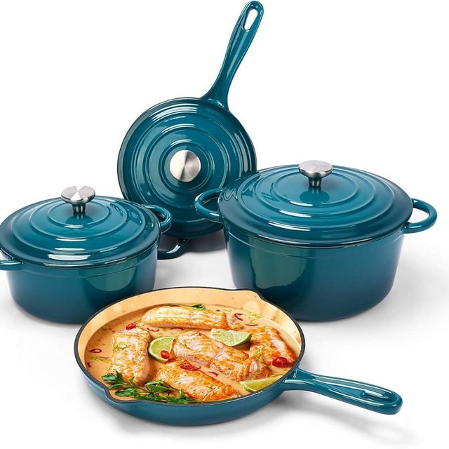 Hisencn Enameled Cast Iron Cookware Set - 7 Piece Dutch Ovens Set, Sauce Pan, Skillet, 3 Lids, Pots and Pans Set, Ceramic Coated Cast Iron, Heavy Duty, Gas/Induction Compatible, PFA Free