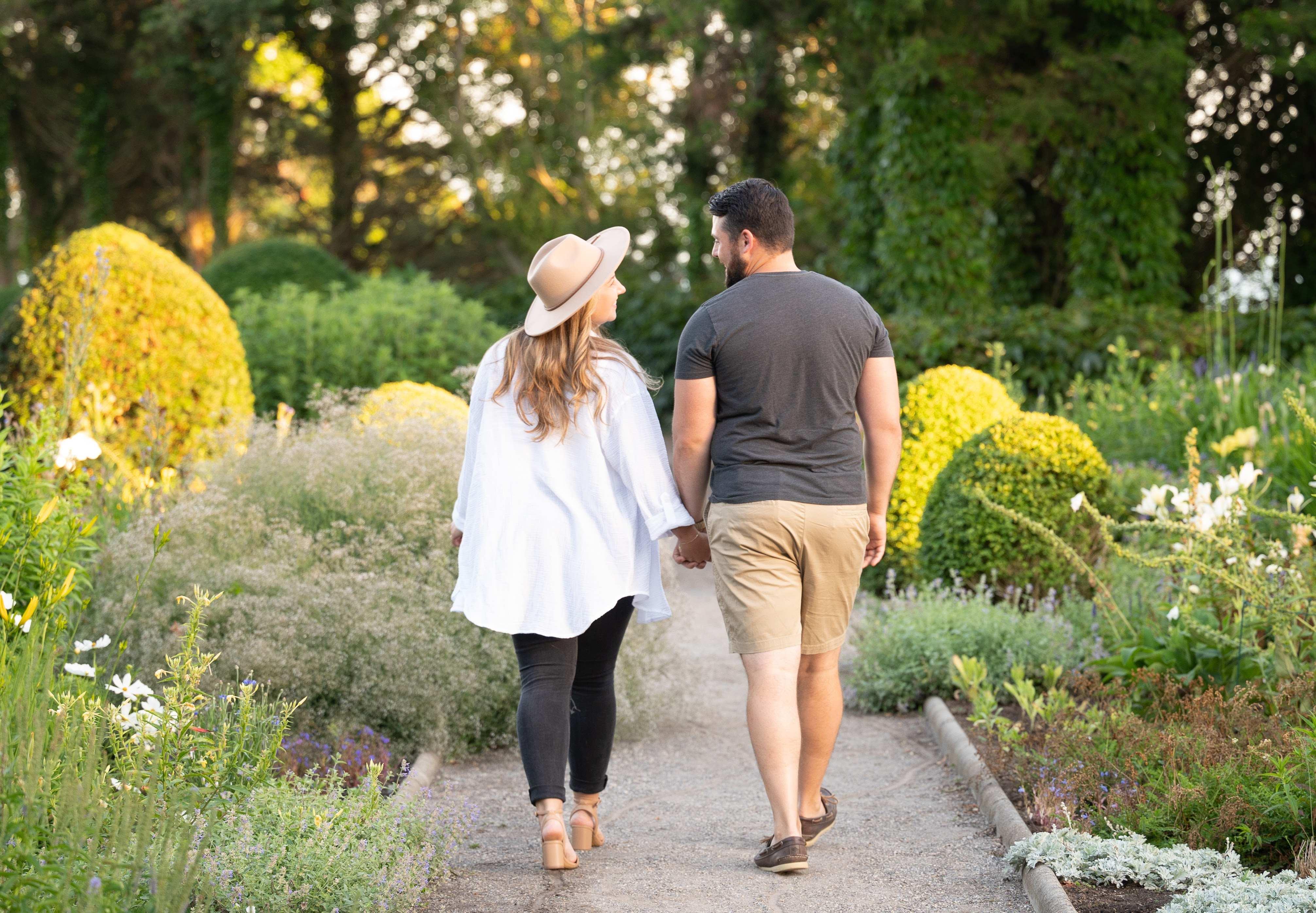 The Wedding Website of Melissa Sardilli and Justin-Michael Tharau