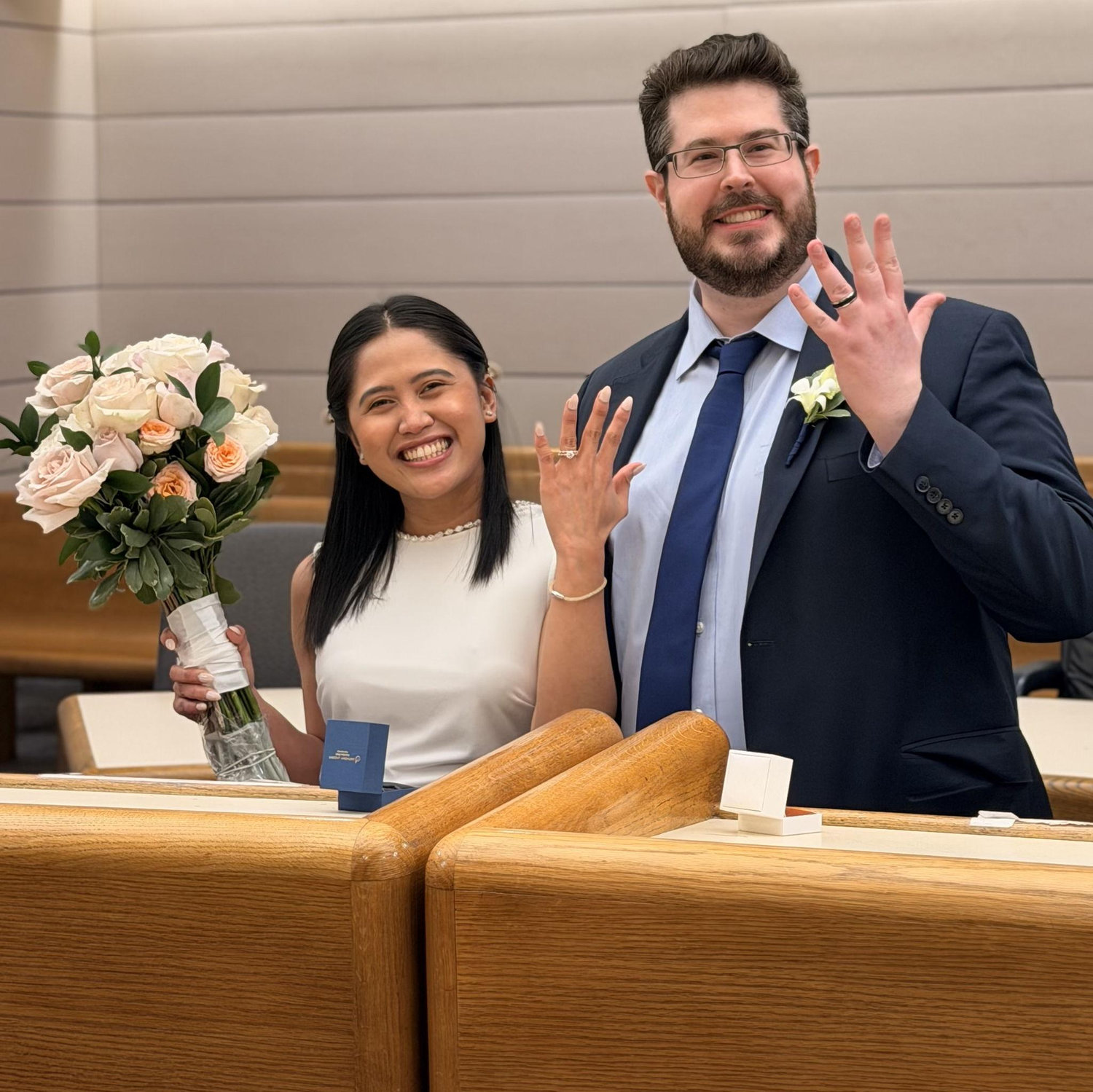 Mr. & Mrs. Bonnet 💕