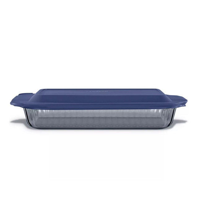 Pyrex Colors Tinted (9x13) Glass Baking Dish with BPA-Free Lid