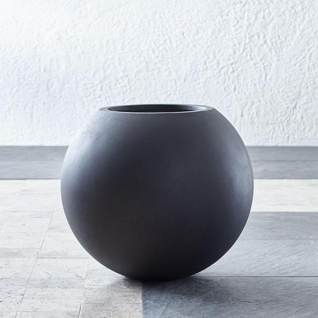 Sphere Small Dark Grey Planter