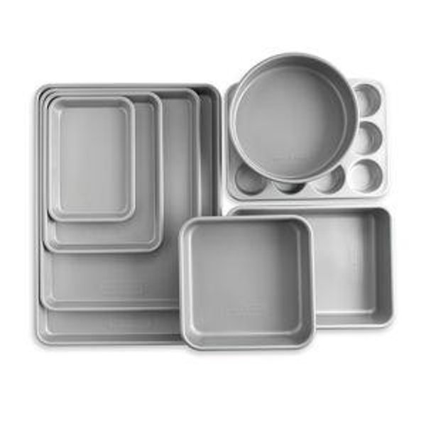 Updating our dishware and baking things!