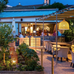 The Giri Café