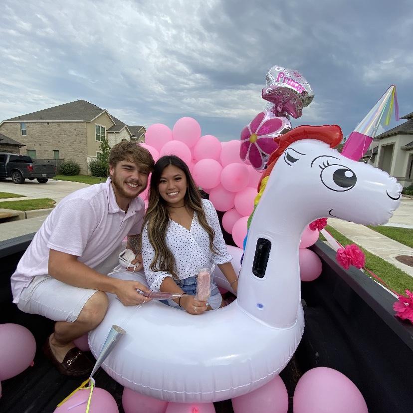 drive by baby shower for Emma 2020
