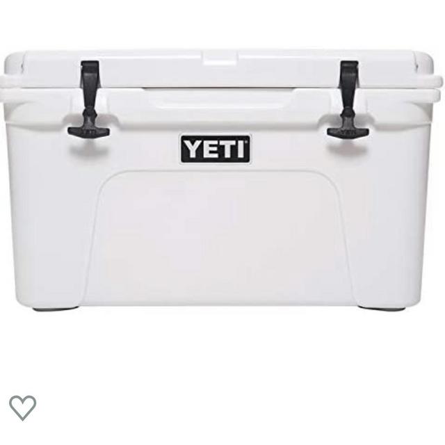 YETI Tundra 45 Cooler in White