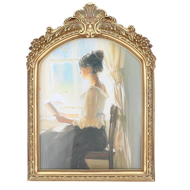AojSup 8x10 Inch Vintage Picture Frame, Elegant Antique Photo Frames with Glass Front, Sunlit Vintage Picture Frame, Photo Display, Tabletop Wall Hanging, Gift Ideas, Bronze Gold