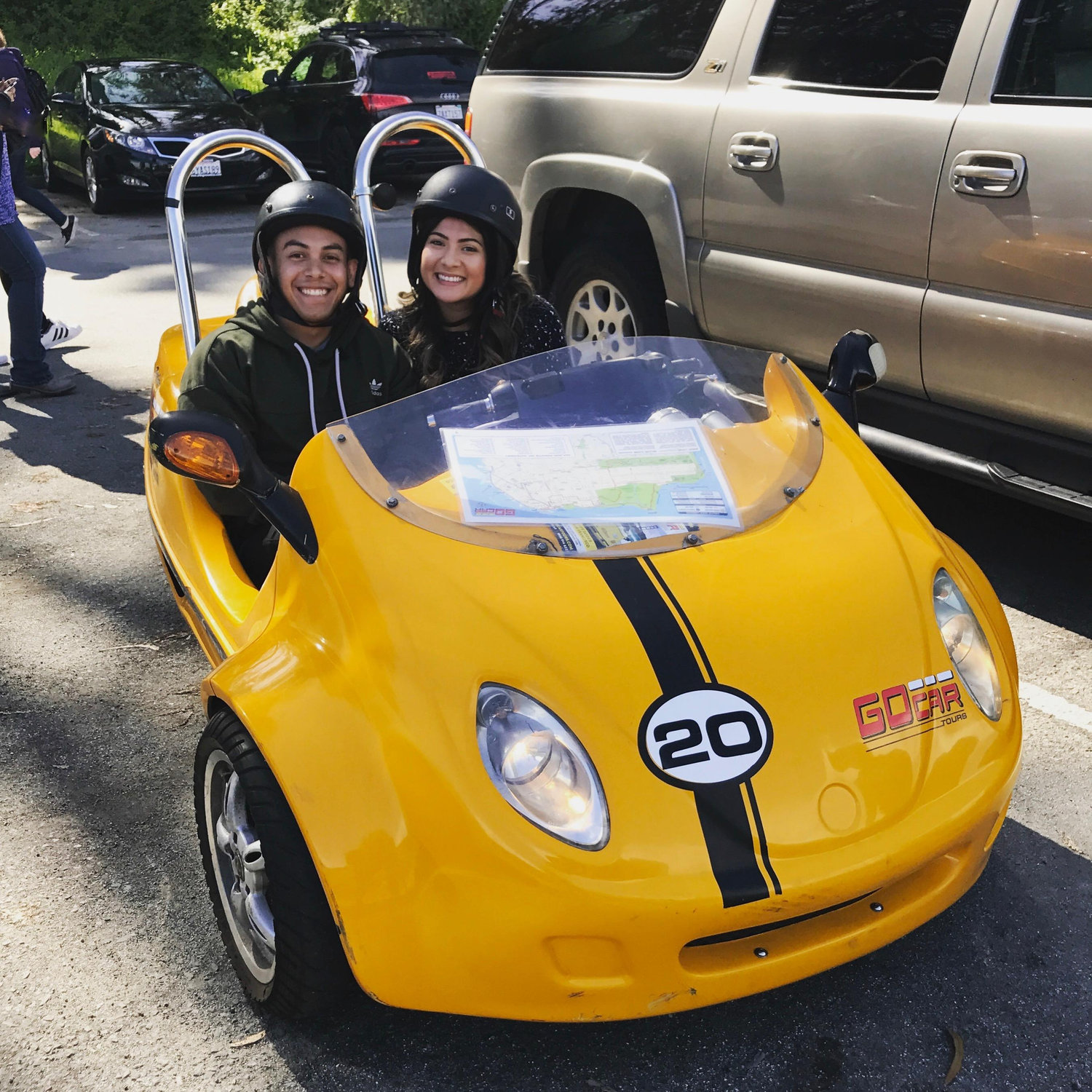 Little yellow car in San Fran!