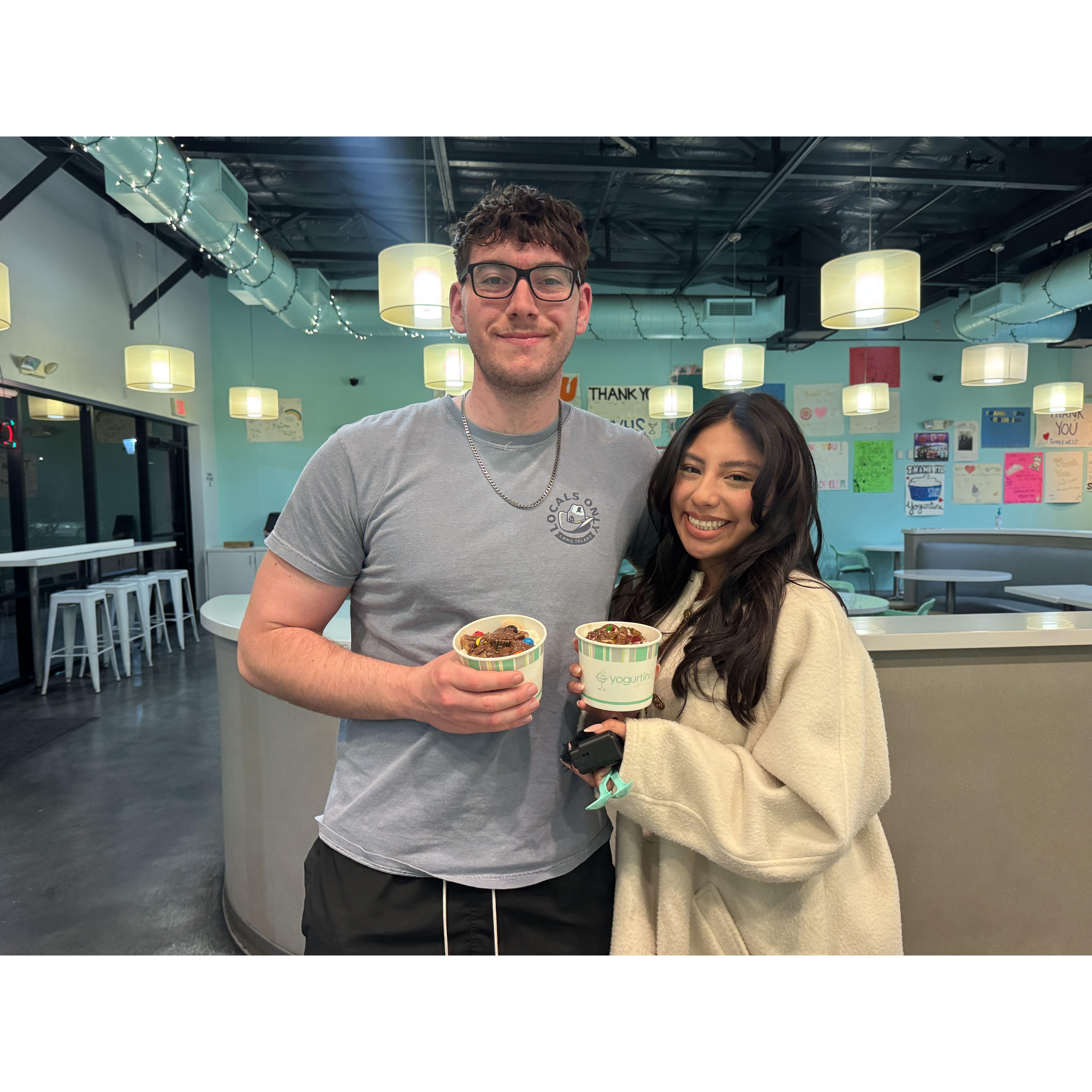 We had our first date at Yogurtini and now we like to go back to celebrate our meetaversary