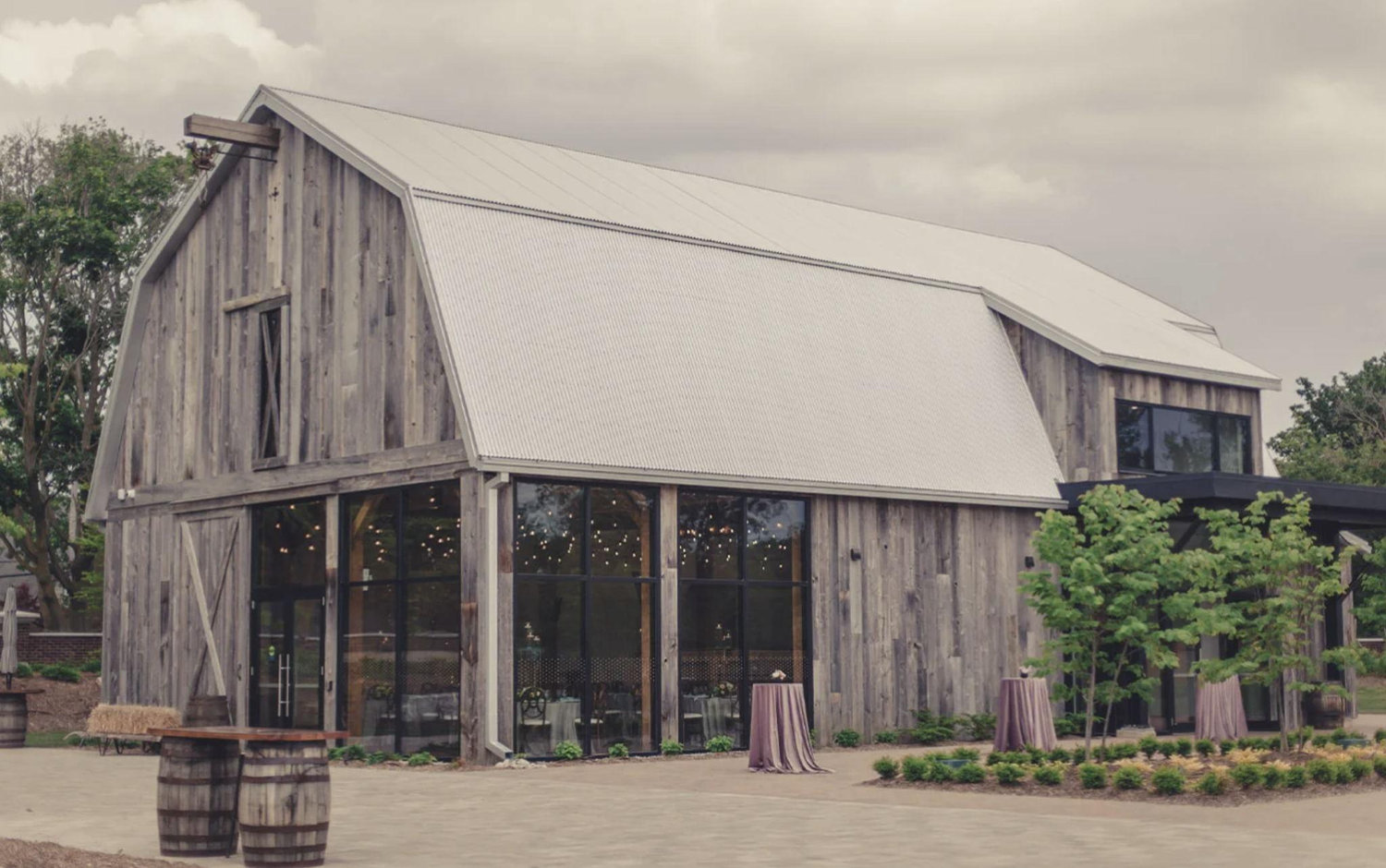 The Wedding Website of Ashley Mahon and John Peters