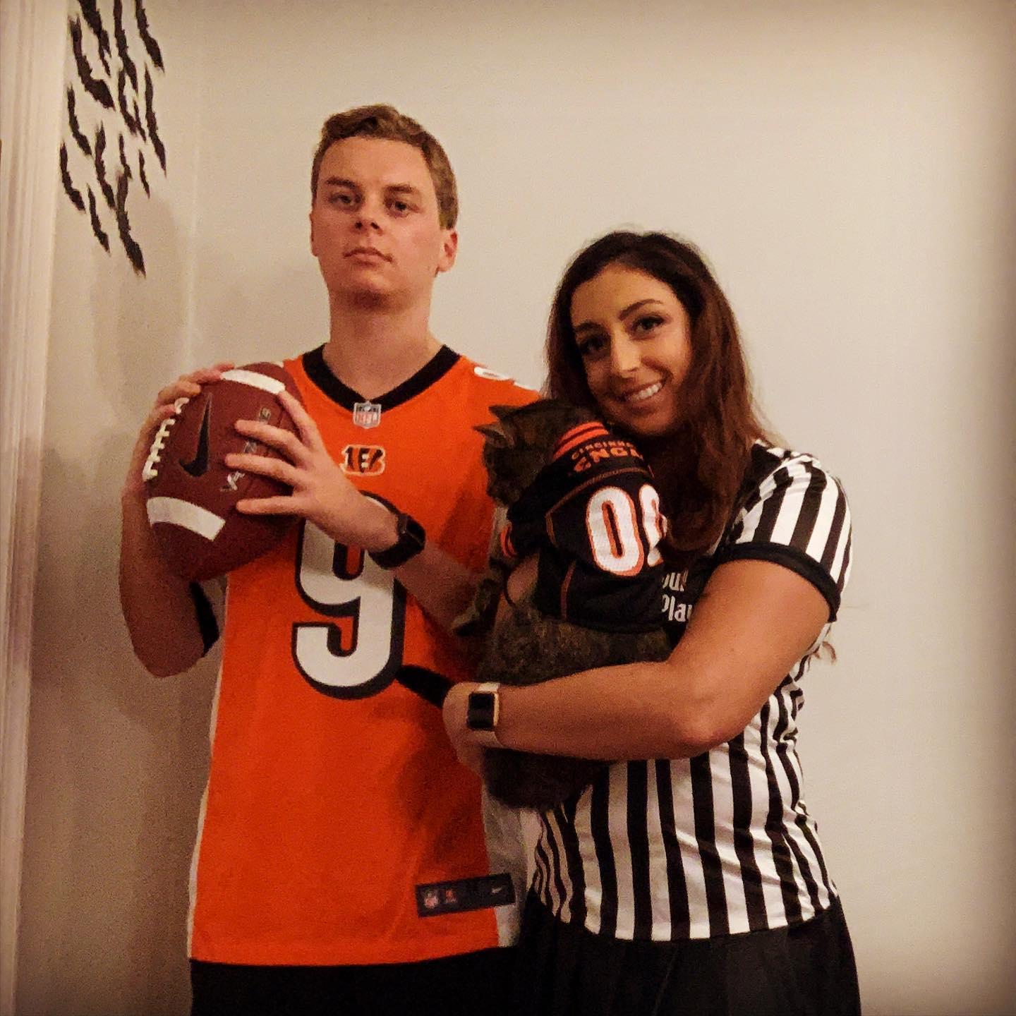 Halloween 2020 featuring Joe Purrrrro (Fritz)