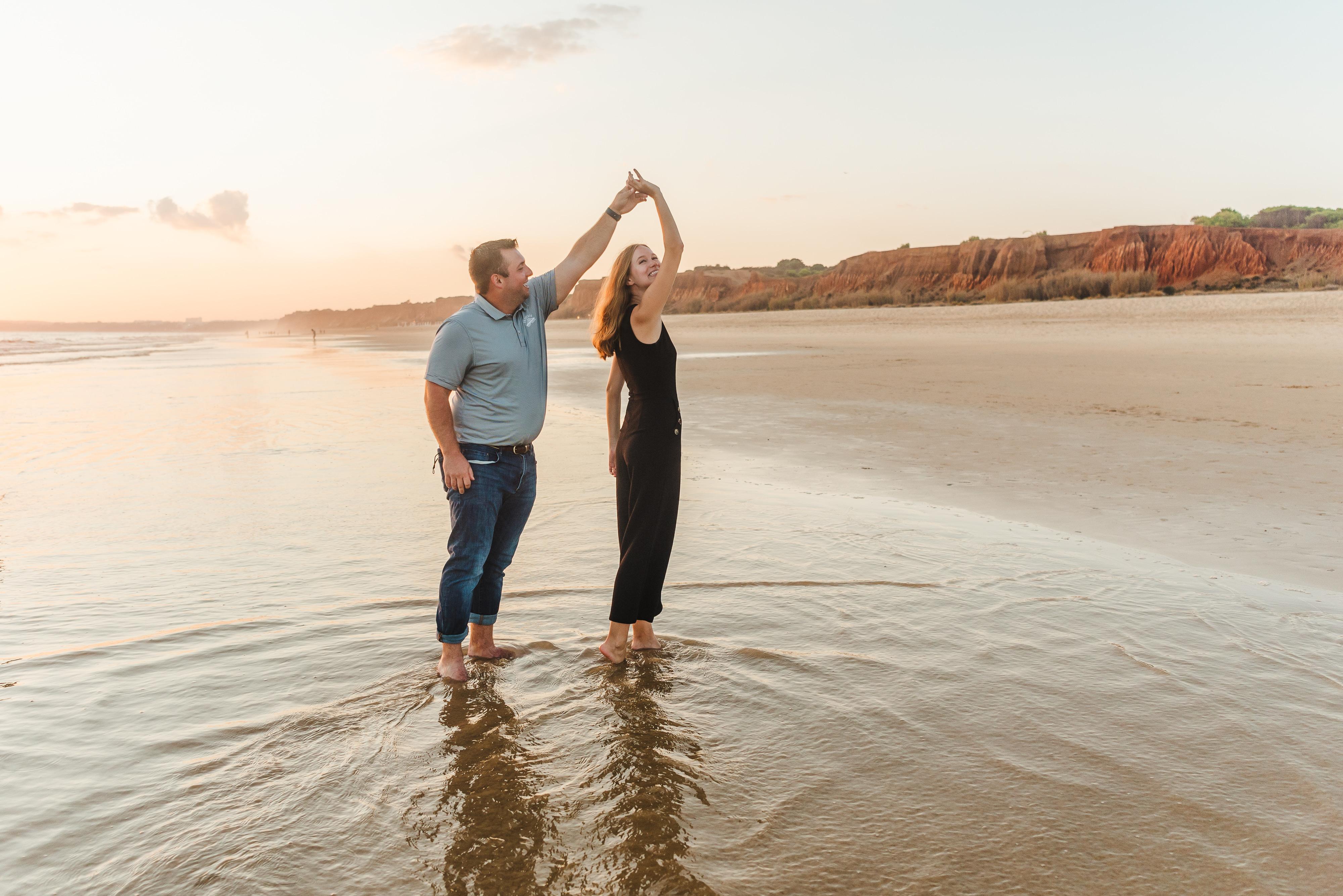 The Wedding Website of Charlie Emmons and Lyndsey Wilson