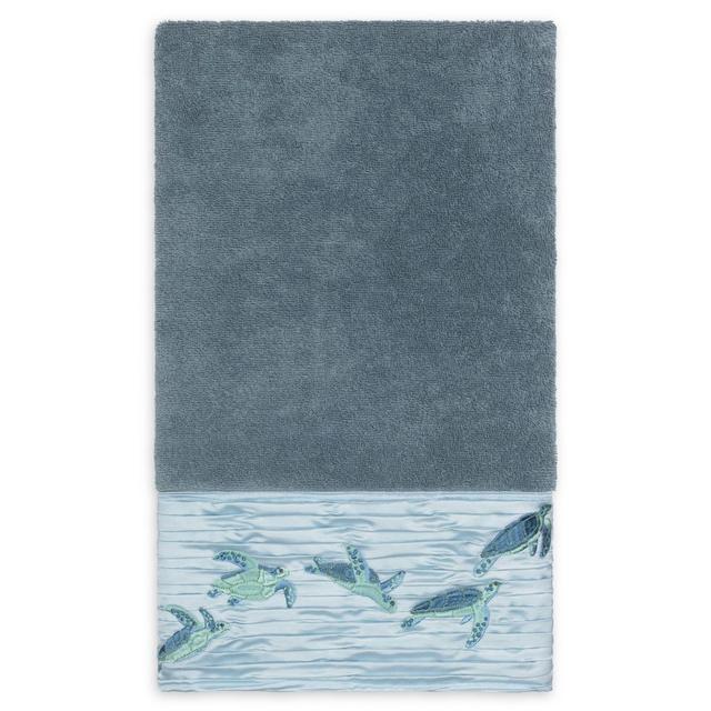 Linum Home Textiles Mia Sea Turtle Bath Towel in Teal