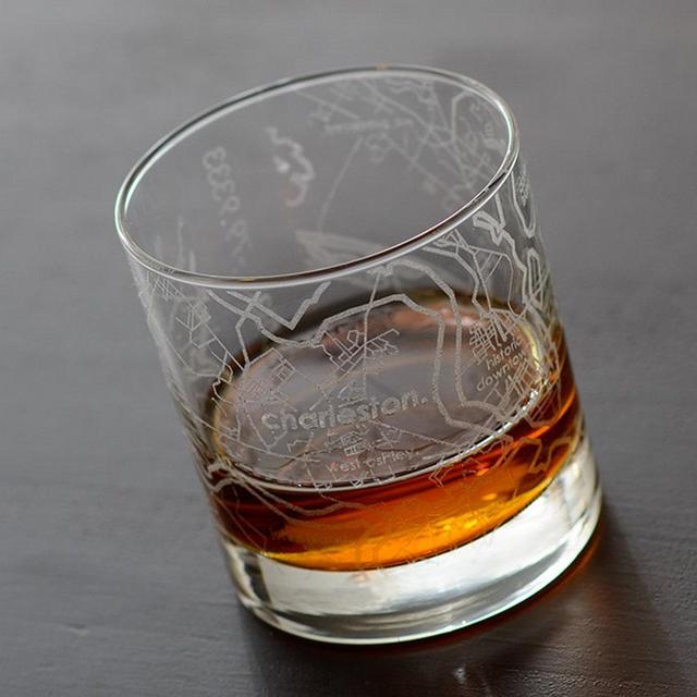 Charleston, SC Map Rocks Whiskey Glass