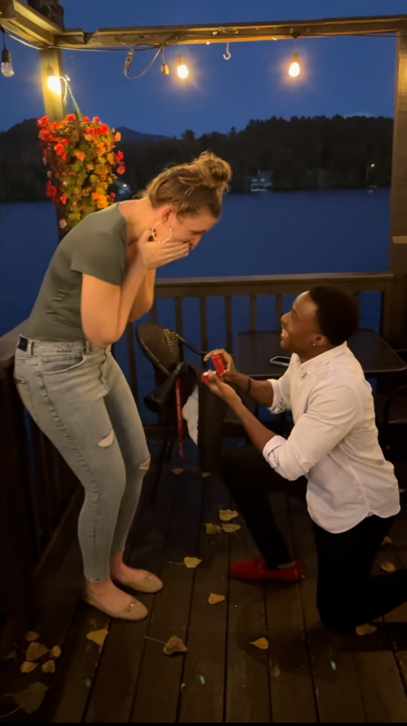 The Wedding Website of Christianna Evans and Nosa Ogbevoen