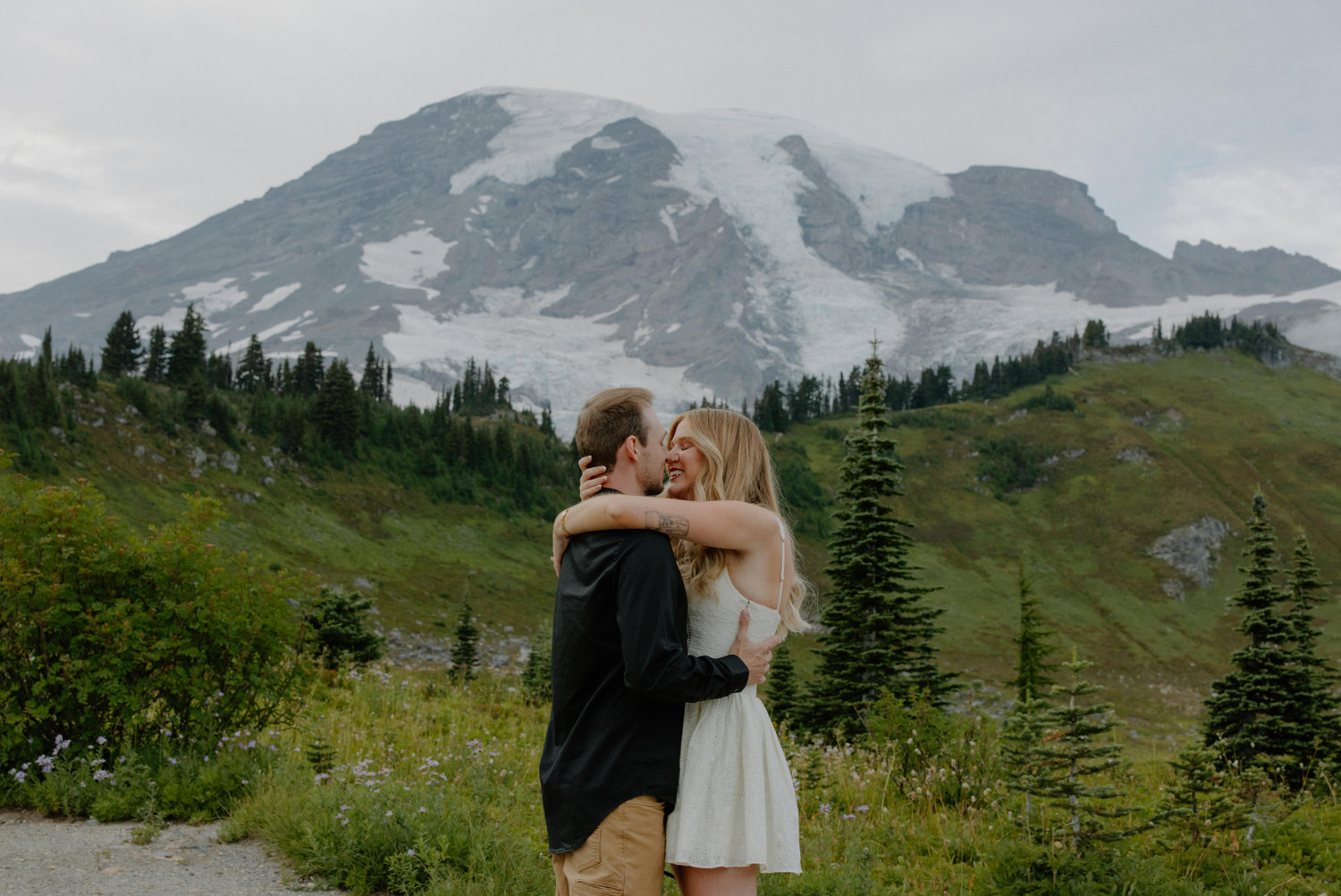The Wedding Website of Amy Burggraaf and Nick Grabicki