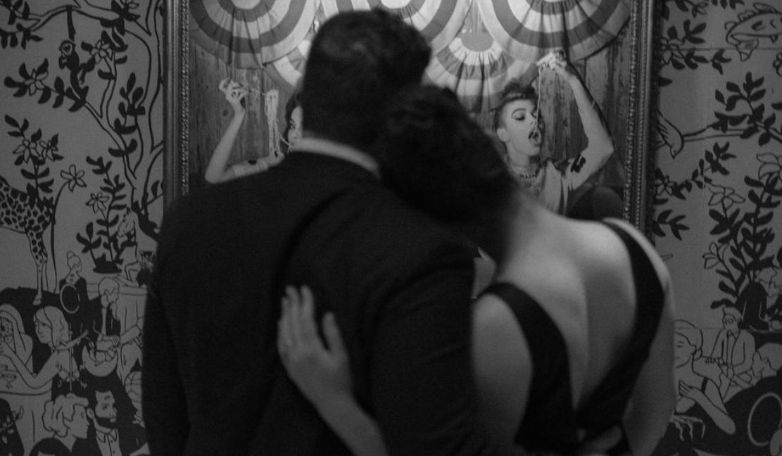 The Wedding Website of Caroline O’Hagan and Alexander Nanai