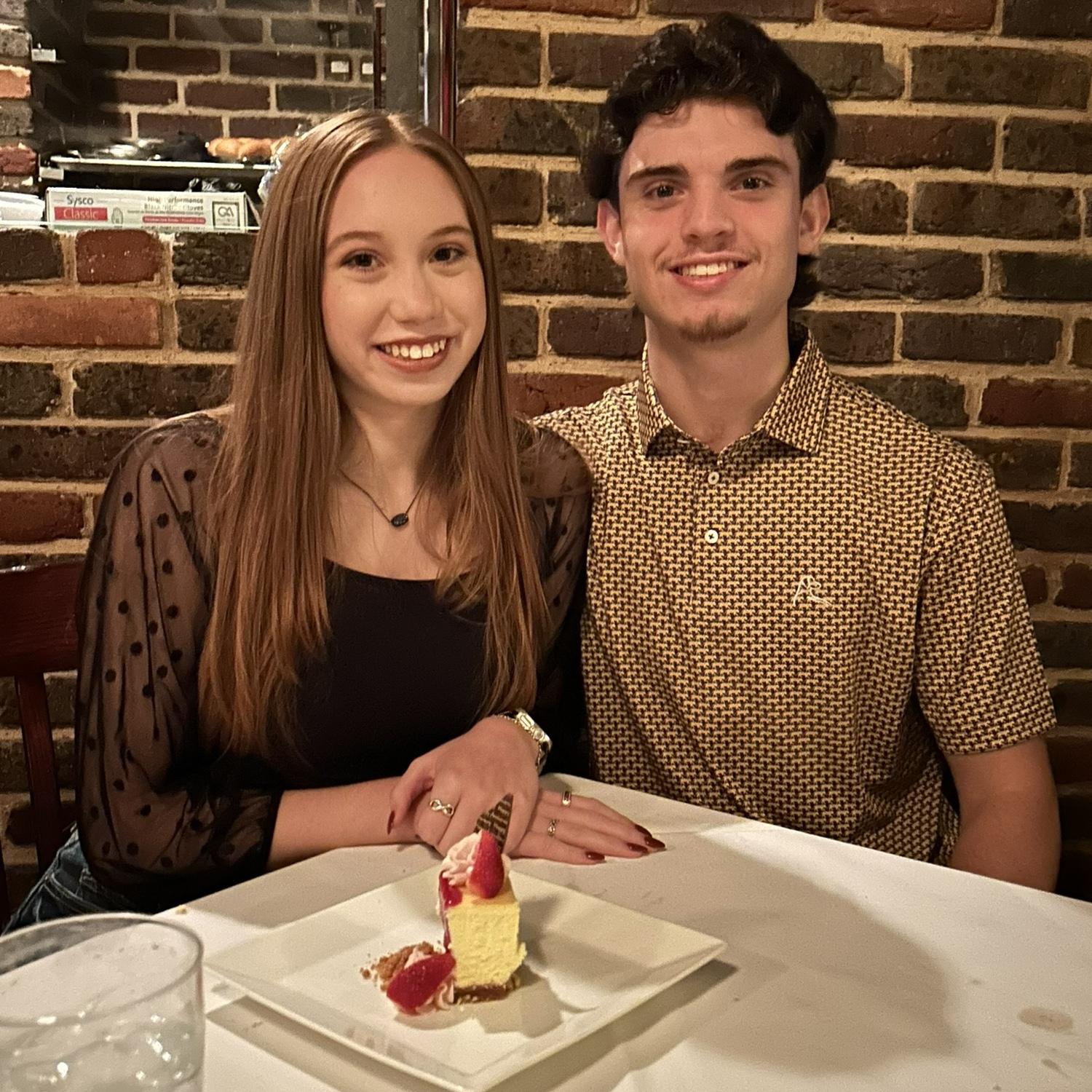 4 year anniversary🌹