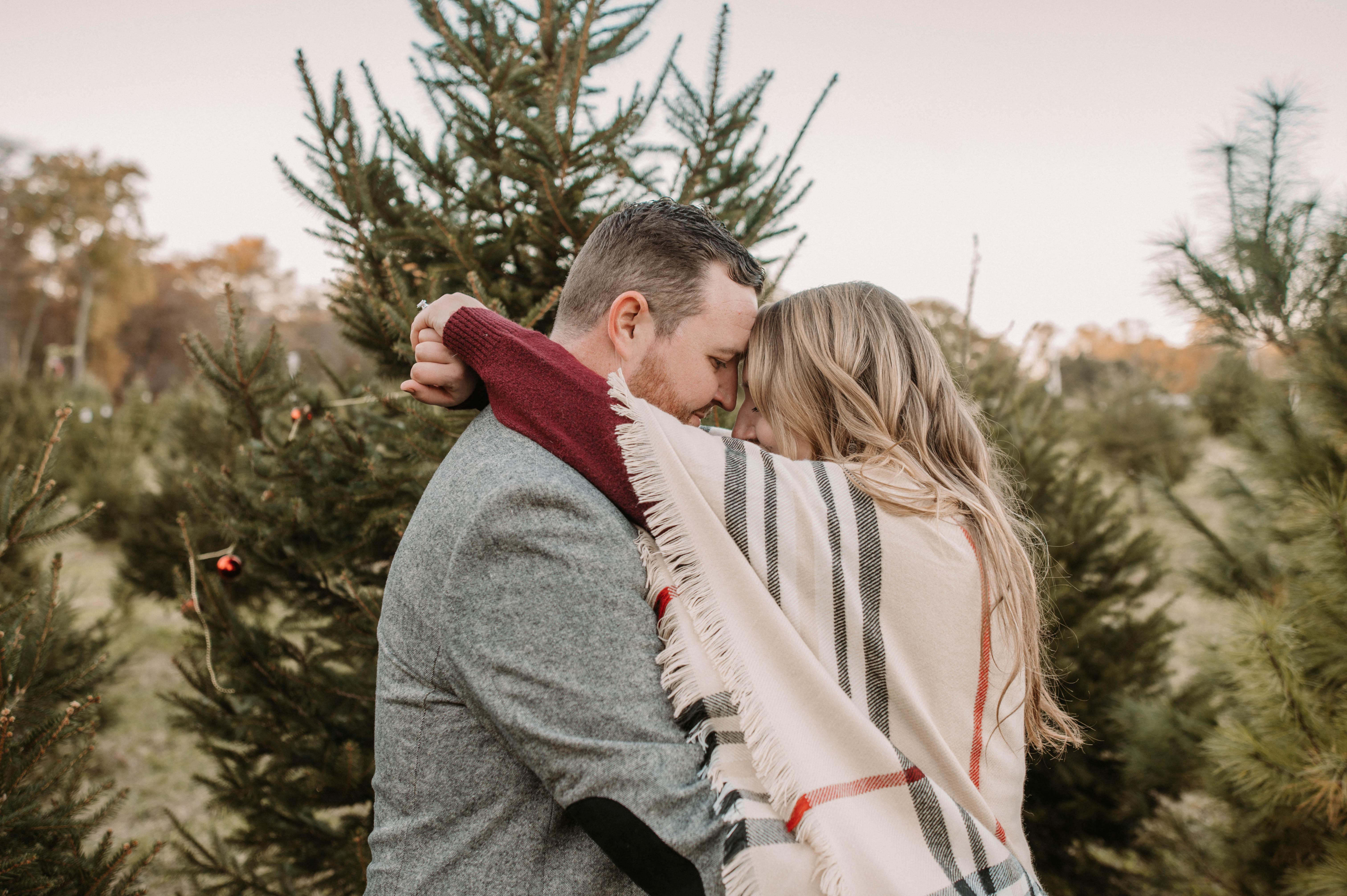 The Wedding Website of Jocelyn Howard and Jamie Hennessy