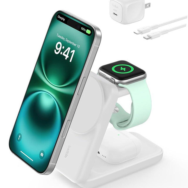 Belkin MagSafe Charger Compatible, 3-in-1 Charging Station, Qi2.2 25W Magnetic Wireless Charger Dock, Foldable Charging Stand for iPhone 17/16/15, Apple Watch, AirPods, Pixel 10 (45W Adapter Included)