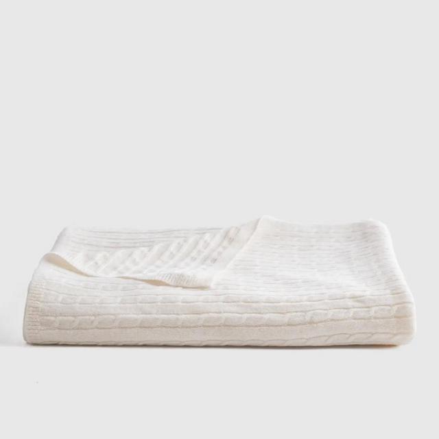 Ivory Cable Knit Cashmere Throw