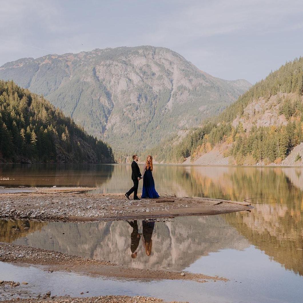 Fall engagement session! North Cascades.
October 2021
