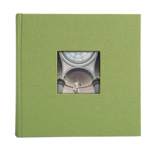 Hudson Photo Album, Meadow