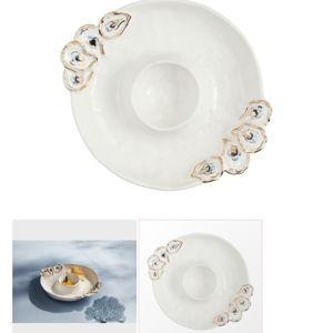 Round Oyster Chip And Dip Server