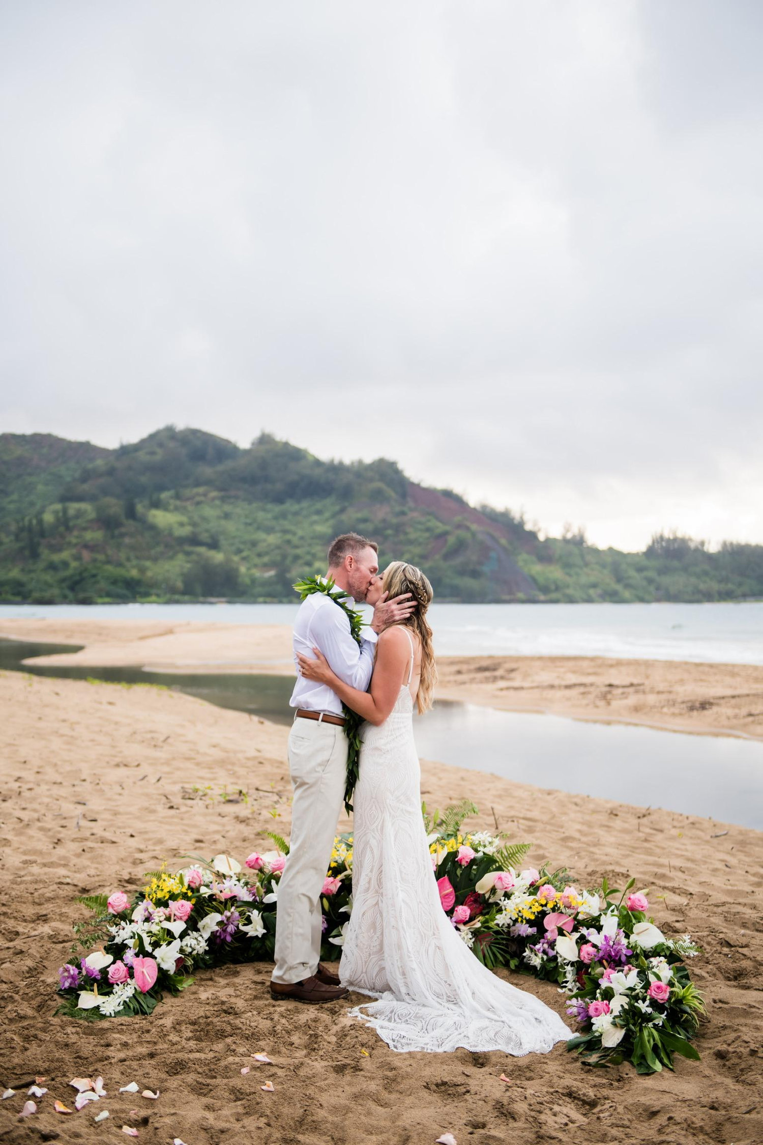 The Wedding Website of Samantha Golden and Jeffery Golden