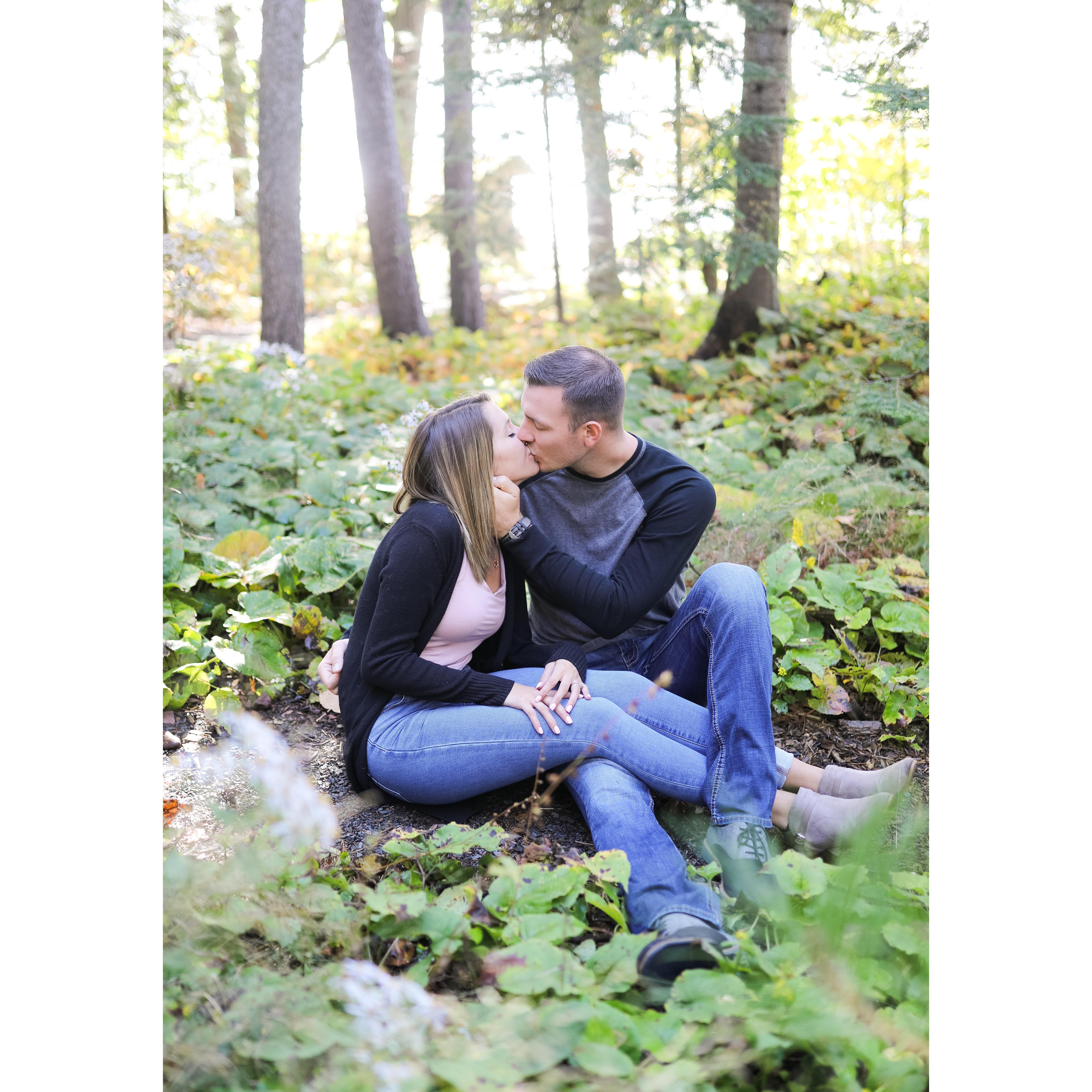 Engagement photo. 
Taken at Glensheen Mansion. 
PC: Delaney Vavra.