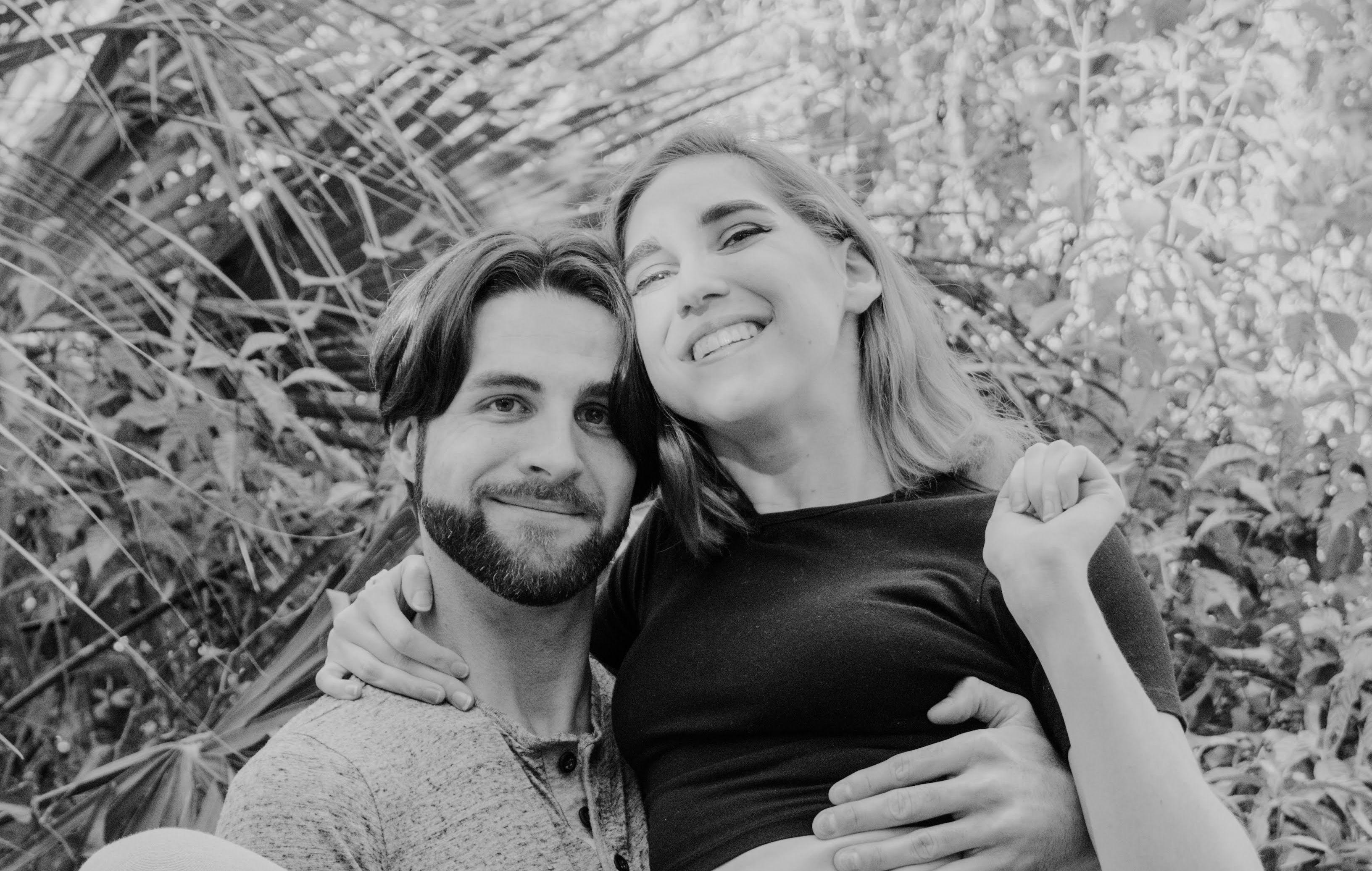 The Wedding Website of Melanie Vanderford and Alexander Head