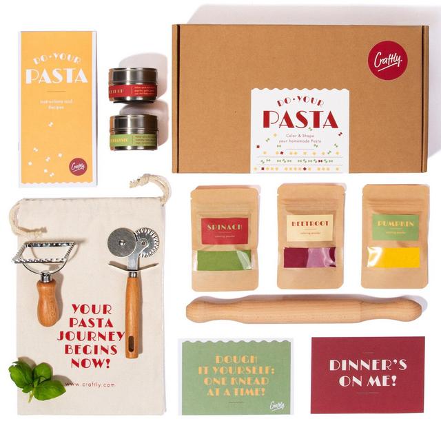 CRAFTLY Homemade Pasta Making Kit l Make Your Own Delicious & Colorful Pasta with Our DIY Cooking Kit l Gift for Couples and Families