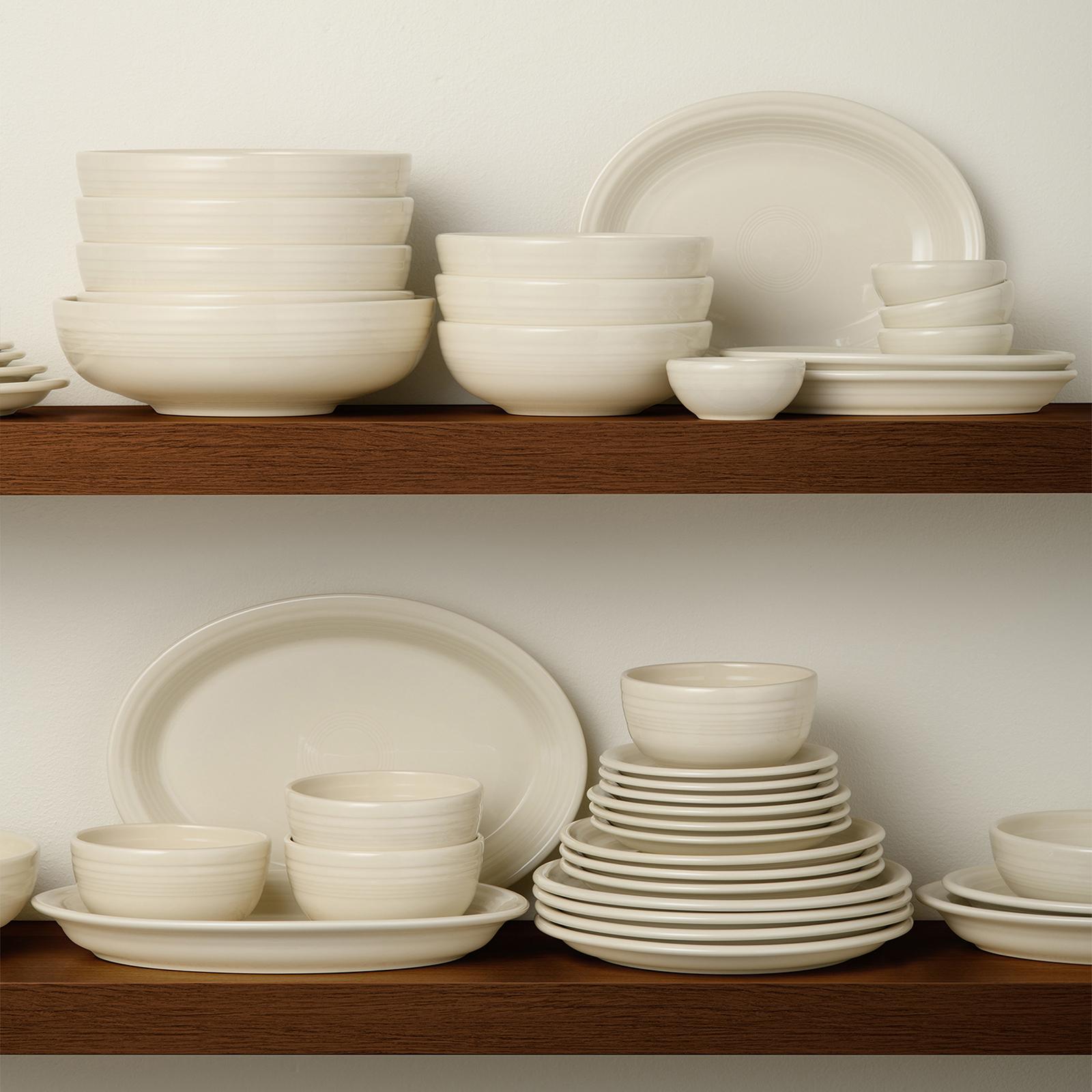 Joseph Modelski and Caroline Tremaine Nelson's Wedding Registry on