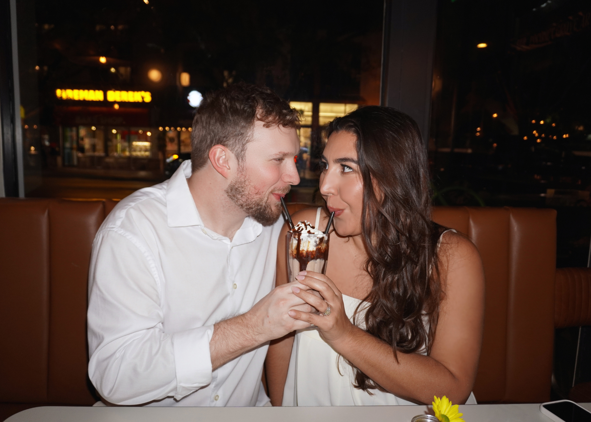 The Wedding Website of Amanda Elizabeth Cáceres and Edwin Russell Smith V