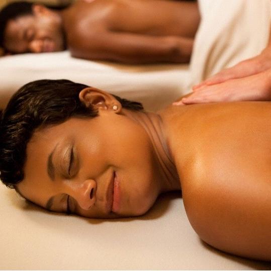 Relaxing Massages Before The Wedding