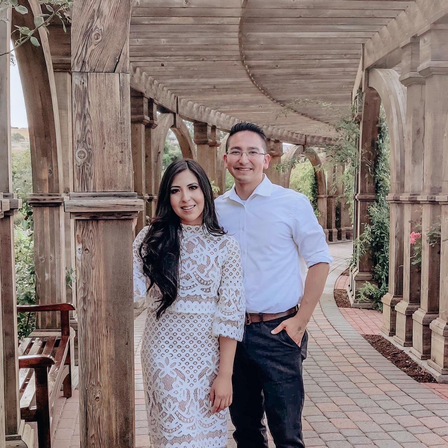 In August of that year, Paul flew out to Utah to sit down with Amber’s wonderful parents and made things official 🤍